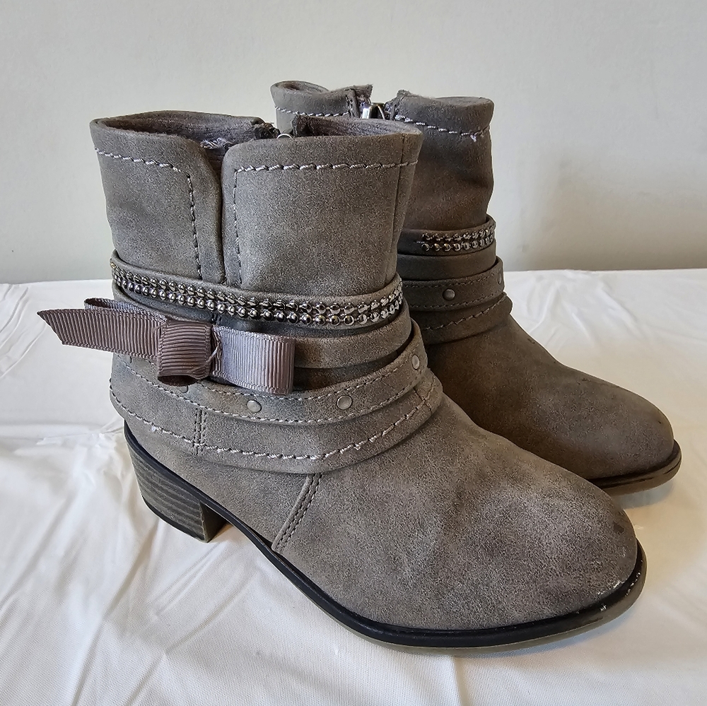 CUPCAKE COUTURE Lil Liberty Girls Side Zip Strappy Ankle Boots
